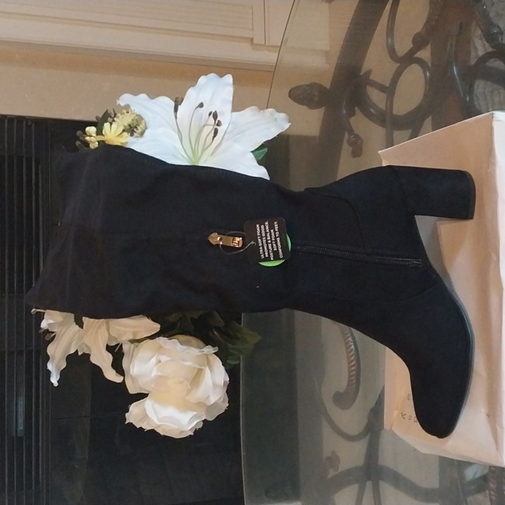 Liz Claiborne black over the knee boots with memory foam